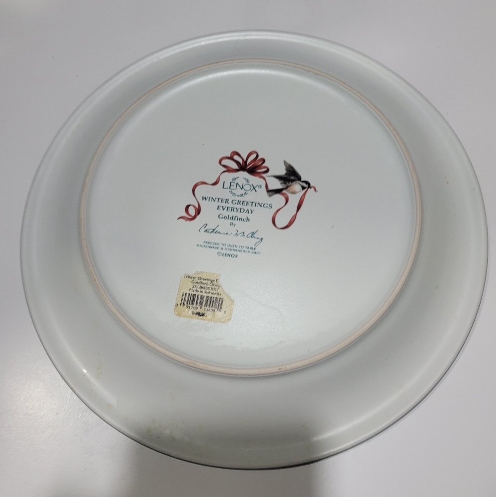 4 Lenox Pattern Winter Greetings Everyday Dinner Plates - Picture 2 of 9